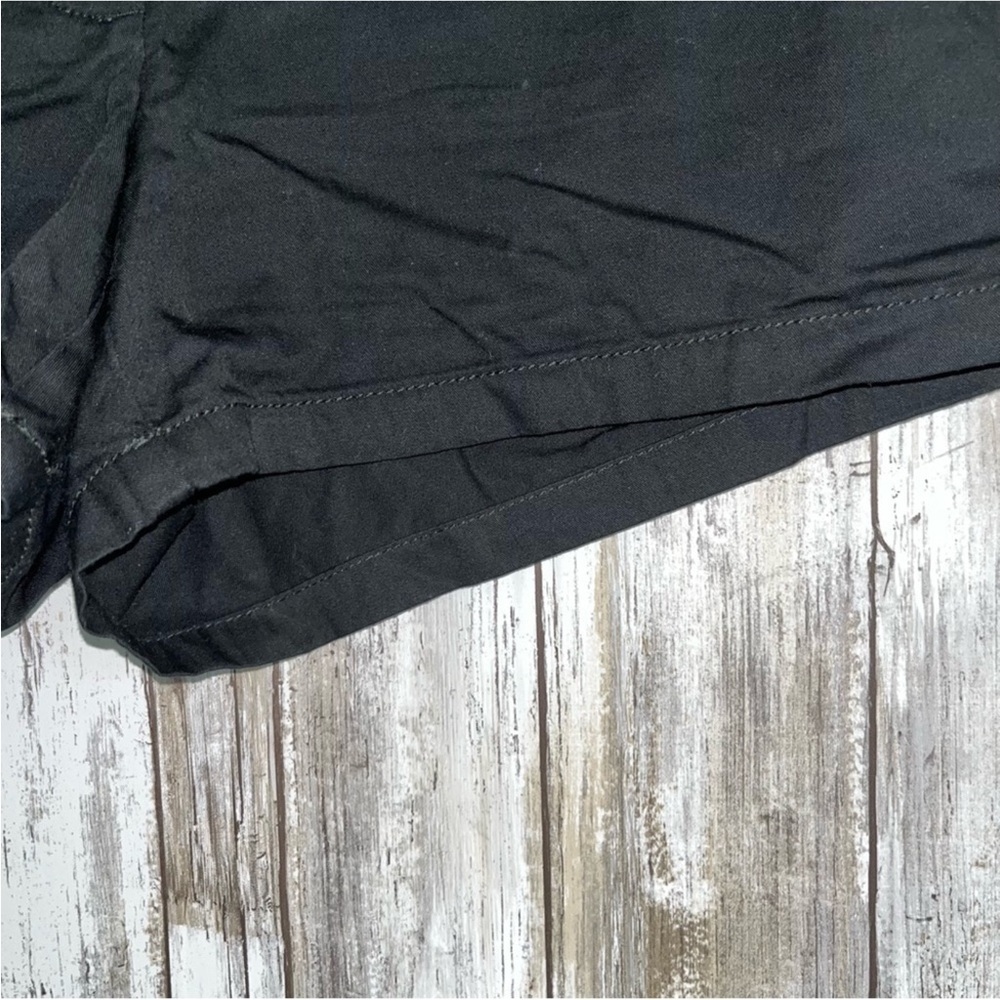 J. Crew Black Broken In Chino Shorts - Picture 3 of 8